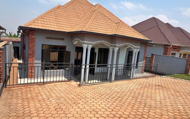 Nice finished house in gikongo